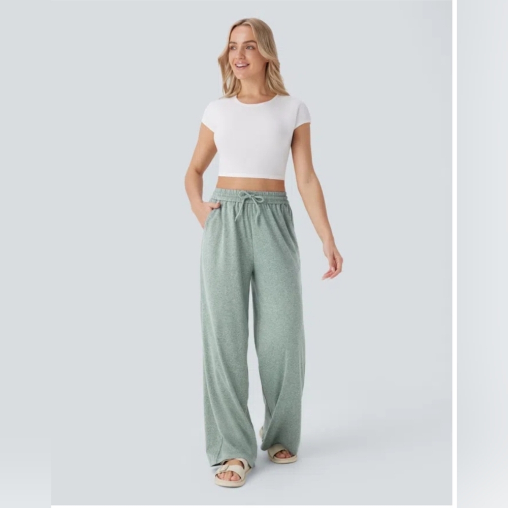 Women's Green Wide-Leg Pants Size L